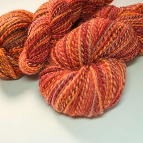 Autumn Handspun Corriedale Wool Yarn 172 Yds - Picture 4 of 6